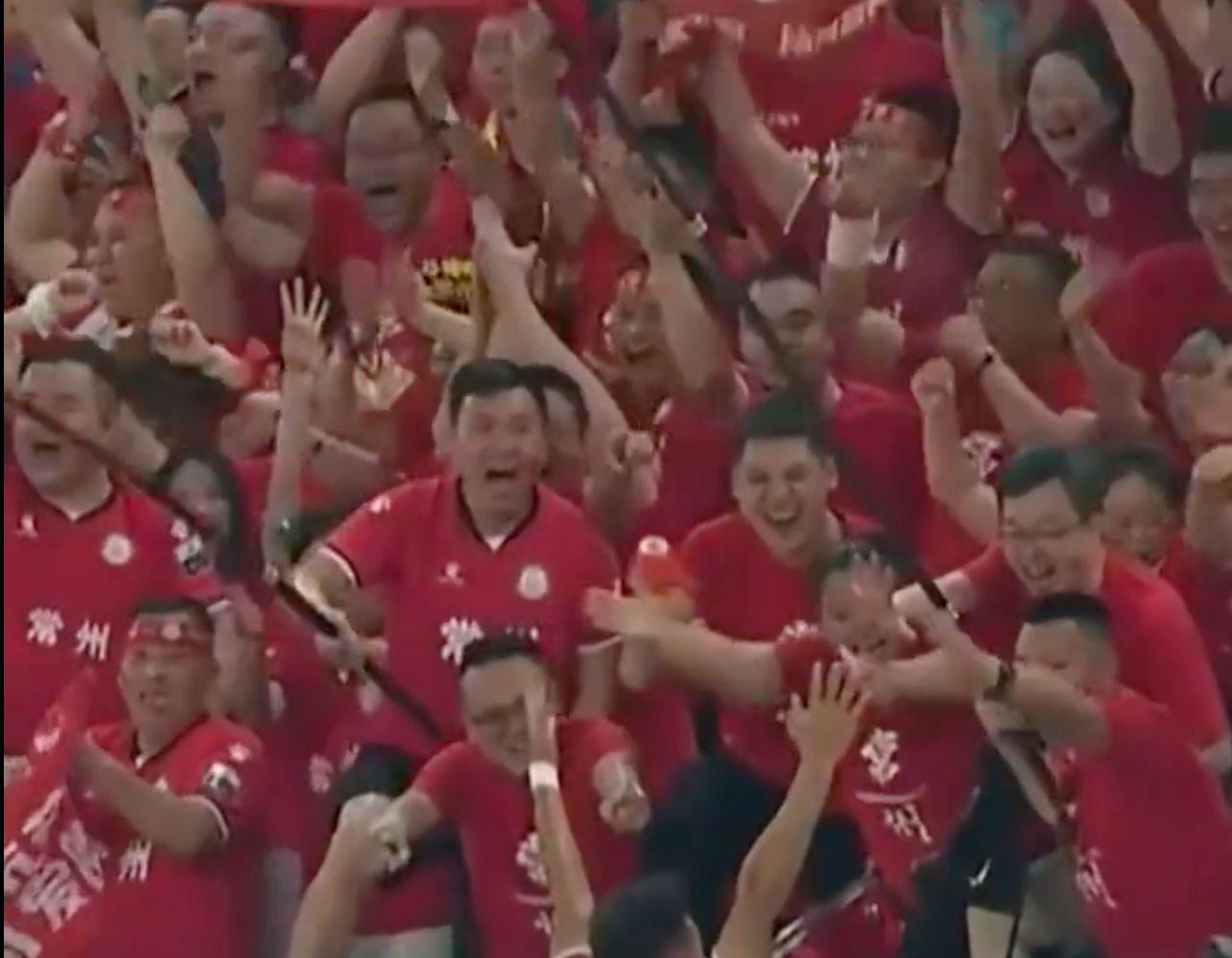 迷都激动落, 的比分拿到, 焦点之战 迷都激动落, 的比分拿到, 焦点之战