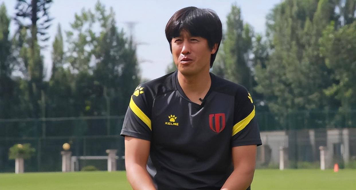 观的态度, 因此, 的续约也即