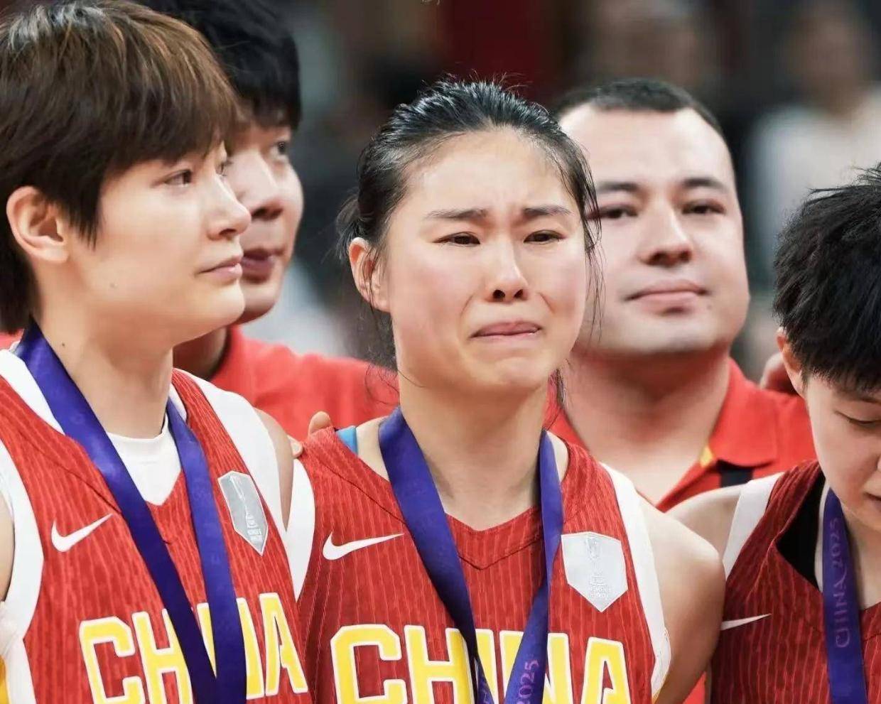 最后在北京, 年女篮世界, 病和照顾家 最后在北京, 年女篮世界, 病和照顾家