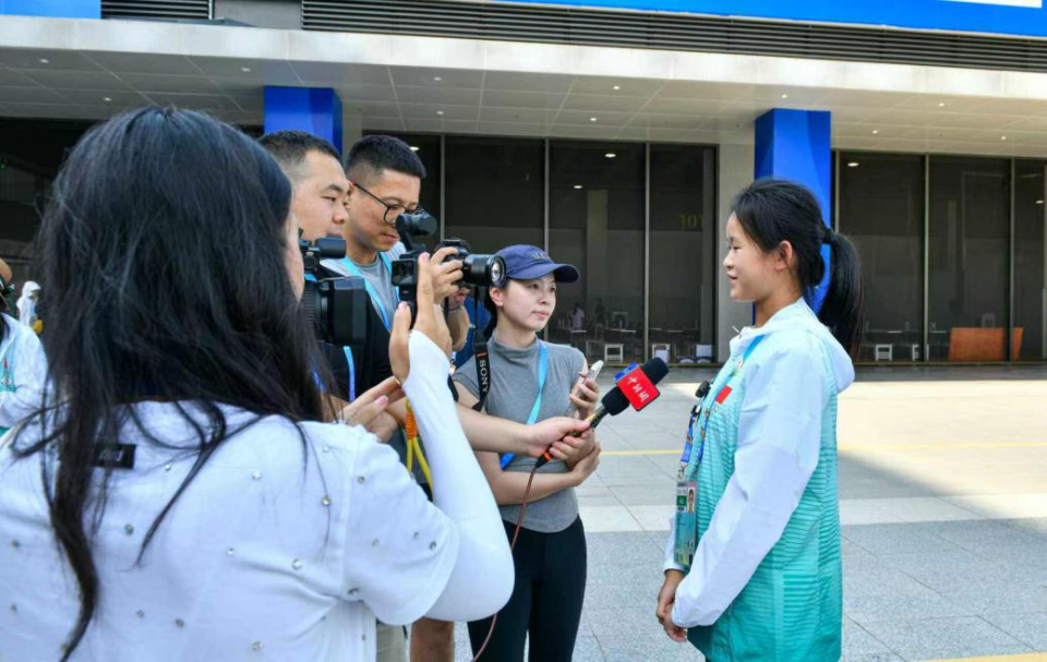 com, 主编, 李娜 com, 主编, 李娜