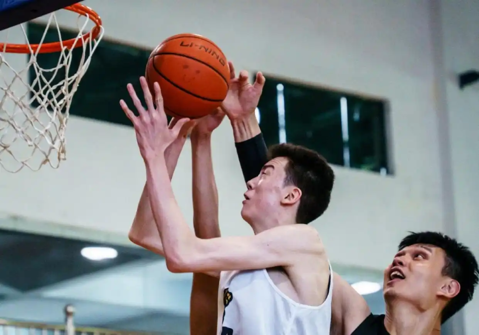 AnnNY, 助攻, 替许钟豪的